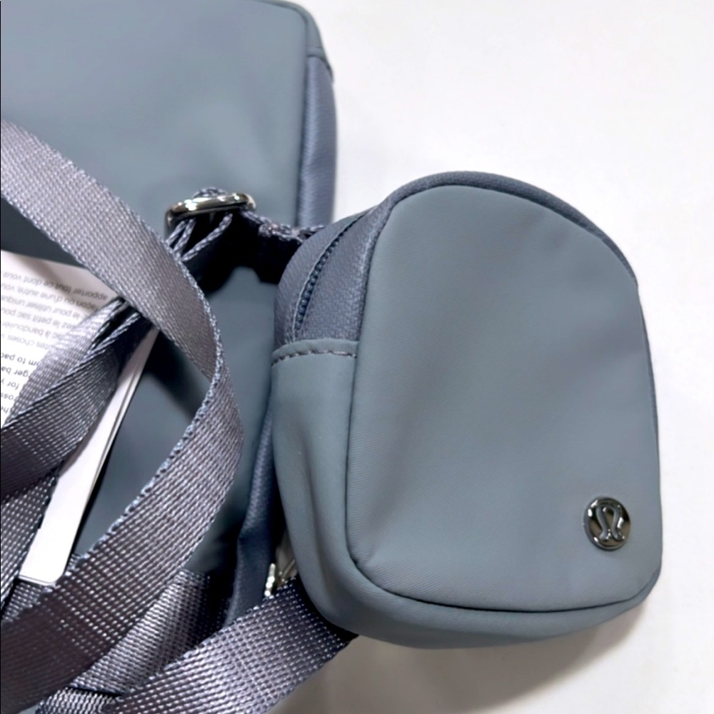 Lululemon | crossbody